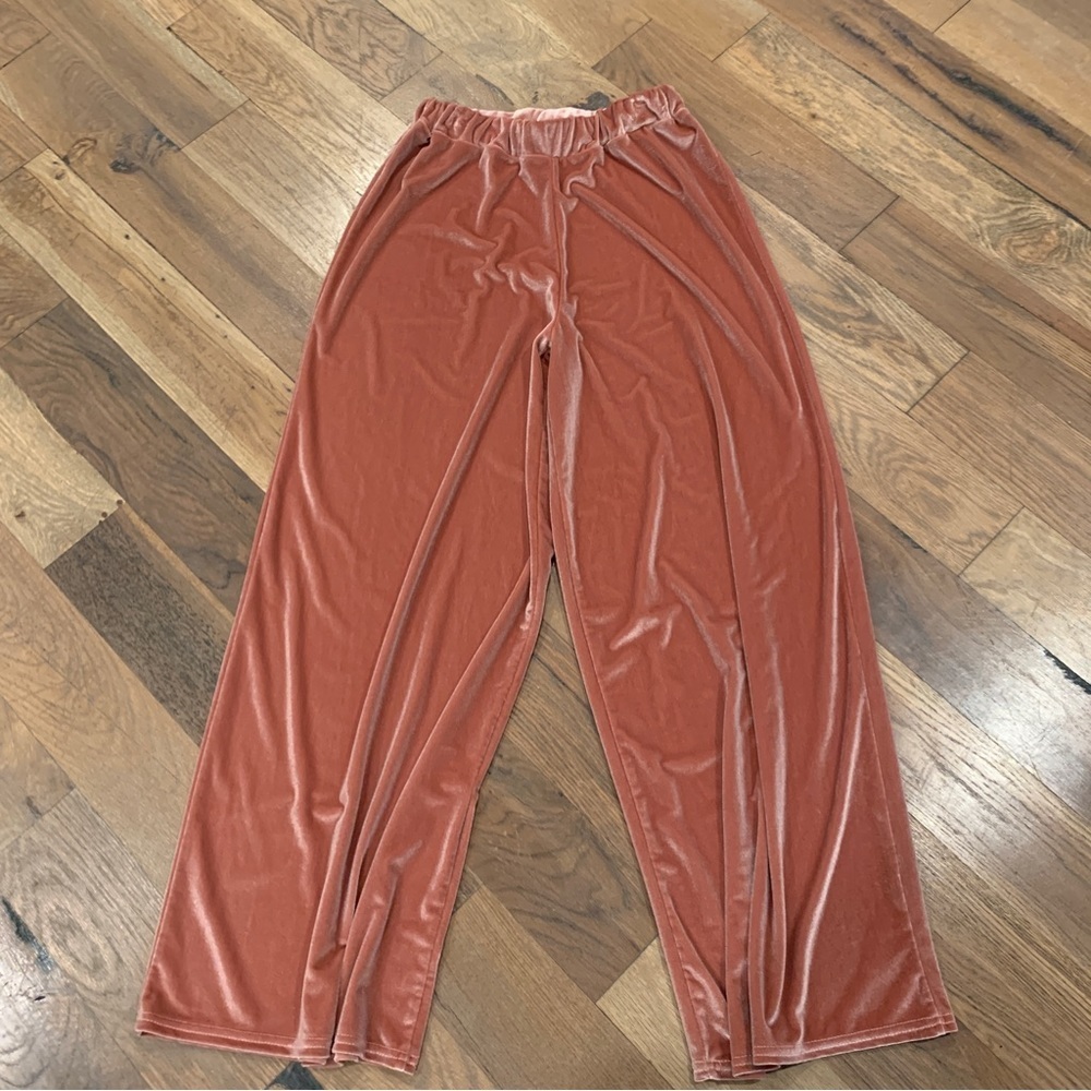PrettyLittleThing Pink Velour Wide Leg Pants Size 4 - Picture 7 of 8